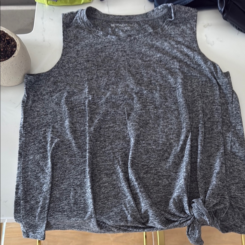 Beyond Yoga Gray Sleeveless tank with Tie Front